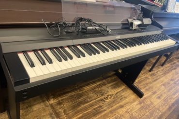 完売　ROLAND   F-140R -W